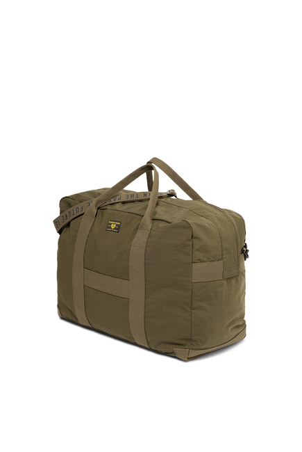 حقيبة كاري بتصميم عسكري